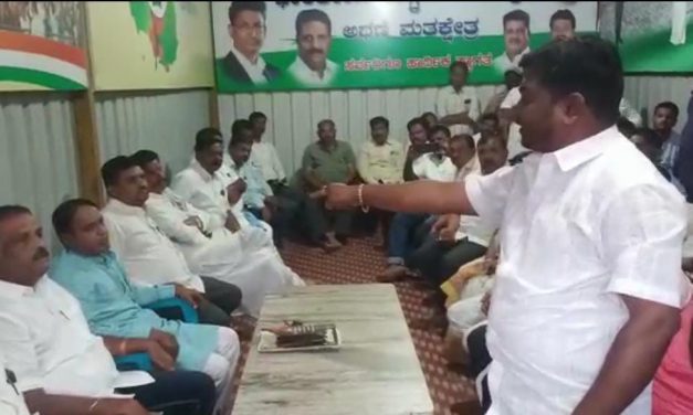 ಅಥಣಿ ಪುರಸಭೆ ಚುನಾವಣೆ ಬಳಿಕ  ಕಾಂಗ್ರೆಸ್‌ನಲ್ಲಿ ಅಸಮಾಧಾನ – ಶಂಕರ ಮಗದುಮ್ಮ ಆಕ್ರೋಶ – ವಿಡಿಯೋ