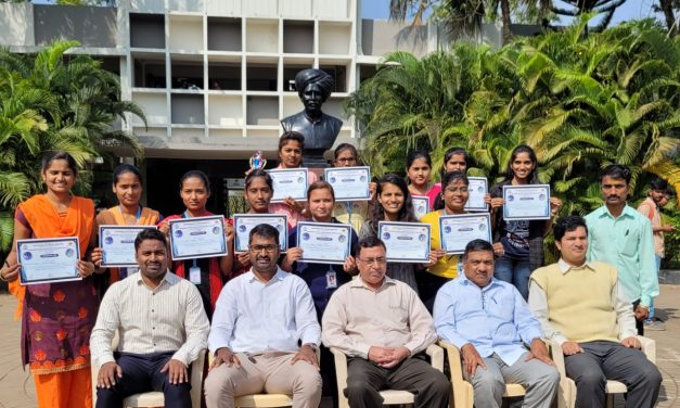 ಚಿಕ್ಕೋಡಿ ಕೆಎಲ್‌ಇ ಸಂಸ್ಥೆಯ ವಿದ್ಯಾರ್ಥಿಗಳು ಯೂನಿವರ್ಸಿಟಿ ಬ್ಲೂ ಸಾಧನೆ