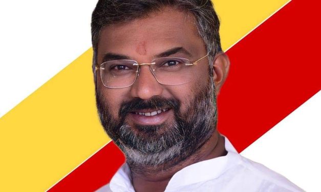 ಸವದತ್ತಿ ಶಾಸಕ ವಿಶ್ವಾಸ ವೈದ್ಯರಿಂದ ಸತೀಶ ಸಿಎಂ ಆಗುವ ವಿಶ್ವಾಸ