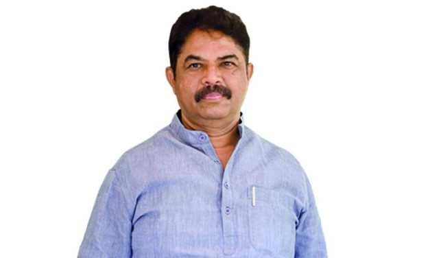 ಮಂತ್ರಿಗಳೆಲ್ಲ ತೆಲಂಗಾಣಕ್ಕೆ ಹೋಗಿ ಅಲ್ಲಿನ ಎಂಎಲ್ಎ ಗಳ ಸೇವೆ ಮಾಡ್ತಿದ್ದಾರೆ : ಆರ್ ಅಶೋಕ ವ್ಯಂಗ್ಯ