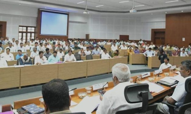 ಕುಡಿಯುವ ನೀರಿನ ಹಾಹಾಕಾರಕ್ಕೆ ಕ್ರಮಗಳೇನು? : ಇಂದು ಬೆಳಗಾವಿಯಲ್ಲಿ ನಡೆದ ಸಭೇಯ ಚರ್ಚೆಗಳೇನು?