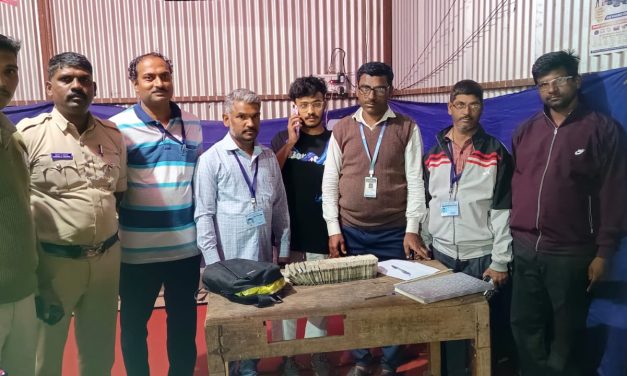 ಕೊಗನೊಳ್ಳಿ ಚಕ್‌ಪೊಸ್ಟ ದಾಖಲೆ ಇಲ್ಲದೆ 12.49 ಲಕ್ಷ ವಶ