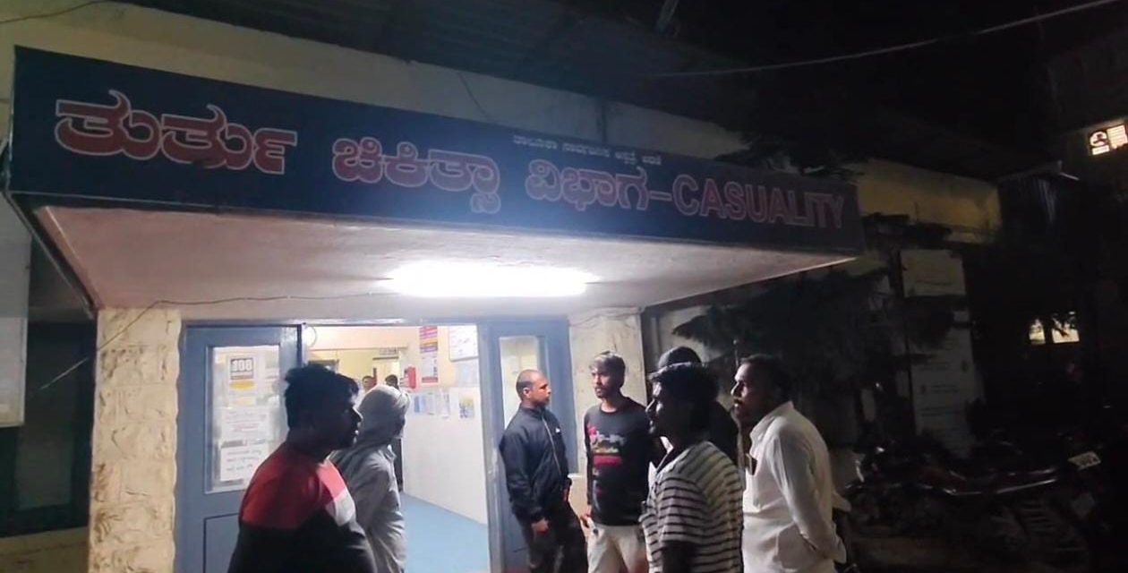 ಗಡಿಯಲ್ಲಿ ಗಲಾಟೆ ; ಗ್ರಾಮಕ್ಕೆ ನುಗ್ಗಿ ಮಾರಾಣಾಂತಿಕ ಹಲ್ಲೆ ! FIR ದಾಖಲು..