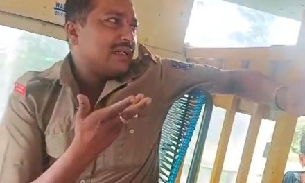 VIDIO – ಸಾರಿಗೆ ಬಸ್ ಚಾಲಕನ ಮೇಲೆ ಪೊಲೀಸ್ ಕಾನ್ಸ್‌ಟೇಬಲ್ ಗುಂಡಾಗಿರಿ ಓವರ್ ಟೇಕ್ ಮಾಡಿದ್ದೀಯಾ ಎಂದು ಚಪ್ಪಲಿಯಿಂದ ಹಲ್ಲೆ
