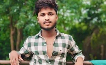 ಮನೆಯ ಮುಂದೆ ಕೂಗು ಹಾಕಿದ್ದಾನೆಂದು ಚಾಕು, ತಲ್ವಾರನಿಂದ ದಾಳಿ : ಯುವಕ ಬಲಿ