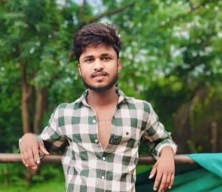 ಮನೆಯ ಮುಂದೆ ಕೂಗು ಹಾಕಿದ್ದಾನೆಂದು ಚಾಕು, ತಲ್ವಾರನಿಂದ ದಾಳಿ : ಯುವಕ ಬಲಿ