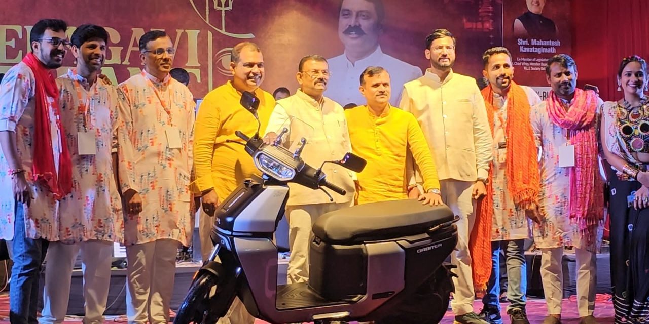‘ಆರ್ಬಿಟರ್’ ಎಲೆಕ್ಟ್ರಿಕ್ ವಾಹನವನ್ನು ಲಾಂಚ್ ಮಾಡಿದ ಹೈ-ಟೆಕ್ ಟಿ.ವಿ.ಎಸ್ – ದಸರಾದಿಂದ ದೀಪಾವಳಿ ವರೆಗೆ ವಿಶೇಷ ಆಫರ್ ಇಂದೇ ತ್ವರೆ ಮಾಡಿ