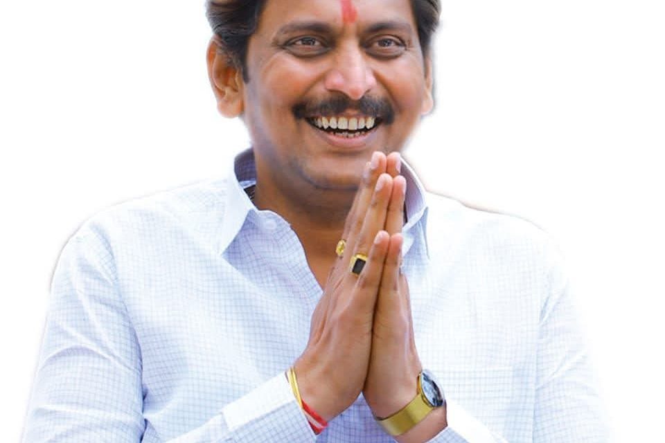 ನಮ್ಮ ತಂದೆ ಯವರ ಬಗ್ಗೆ ಮಾತನಾಡುವಷ್ಟು ಯೋಗ್ಯತೆ ಆತನಿಗಿಲ್ಲ ಸವದಿ ಪುತ್ರ ಹೀಗಂದಿದ್ದು ಯಾರಿಗೆ?