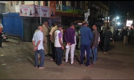 Vidio – ಬೆಳಗಾವಿಯಲ್ಲಿ ಕಲ್ಲು ತೂರಾಟ ಪ್ರಕರಣ – ಘಟನೆ ಸಂಬಂಧಿಸಿದಂತೆ 11ಜನರನ್ನ ವಶಕ್ಕೆ ಪಡೆದು ವಿಚಾರಣೆ