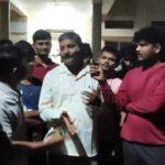 ವಿಡಿಯೋ – ಕಲುಷಿತ ಆಹಾರ ಸೇವನೆ ಆರೋಪ 30 ವಿದ್ಯಾರ್ಥಿಗಳು ಅಸ್ವಸ್ಥ. ಬೆಳಗಾವಿ ತಾಲೂಕಿನ ಮಚ್ಛೆ ಹಾಸ್ಟೆಲ್‌ನಲ್ಲಿ ವಿದ್ಯಾರ್ಥಿಗಳ ಪ್ರತಿಭಟನೆ