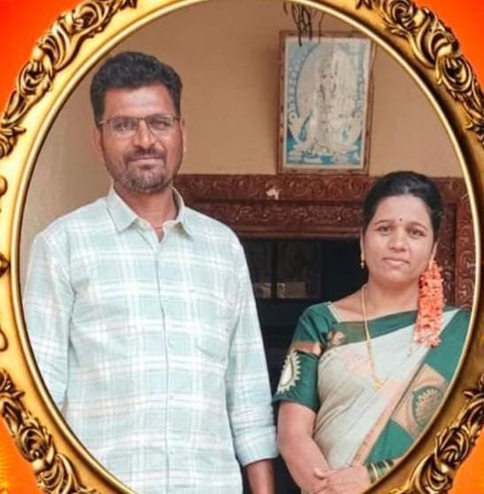 ಹೊಲದಲ್ಲಿ ಕೆಲಸ ಮಾಡುತ್ತಿದ್ದಾಗ ವಿದ್ಯುತ್ ಸ್ಪರ್ಶಿಸಿ ದಂಪತಿಗಳಿಬ್ಬರು ಸಾವು